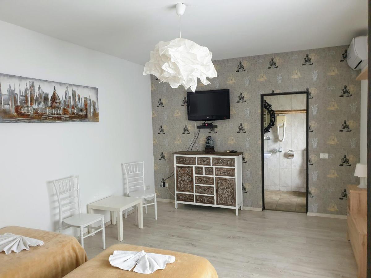 Hotel Queen Bukurešť Exteriér fotografie